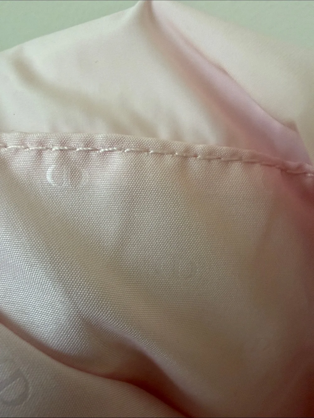Dior Light Pink Satin CD Makeup Bag - Picture 3 of 4